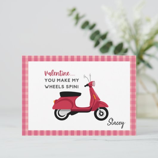 Classroom Valentine Pink "You make my Wheels Spin" (スタンド正面)