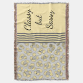 Classy but Sassy Snow Leopard  スローブランケット (正面縦)