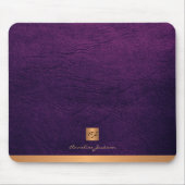 Classy elegant purple leather gold monogrammed マウスパッド (正面)