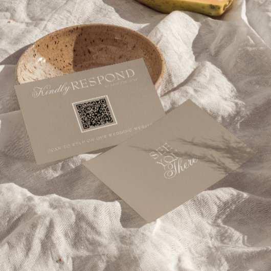 Classy Soft Taupe Old Money QR Fancy Code Wedding 出欠カード