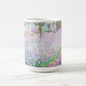 Claude Monet's Garden at Giverny Coffee Cup コーヒーマグカップ (中央)
