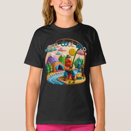 Clay Art “Reel Cool Dad” Fishing Scene Design Tシャツ (正面)