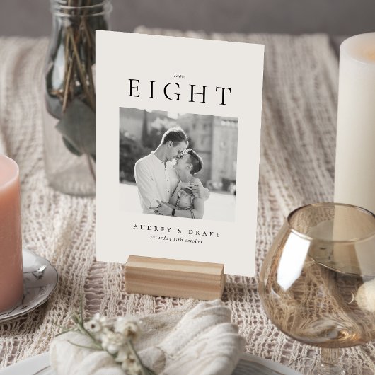 Clean Modern Wedding Photo テーブルナンバー