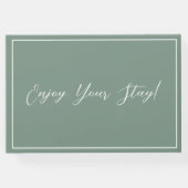 Clean Sage Green Script 結婚 Writhenes ゲストブック (裏面)