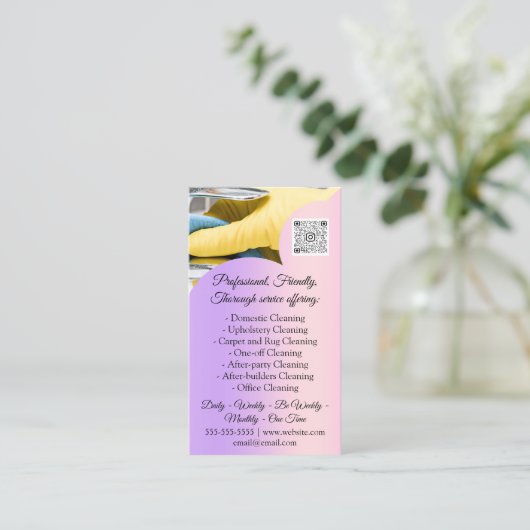 Cleaning Services House Keeping QRCode Photo Pink 名刺 (スタンド正面)