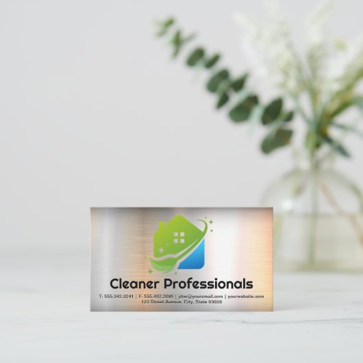 Cleaning Services House Logo | Metal Background 名刺 (スタンド正面)