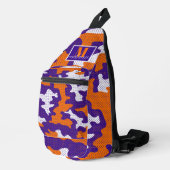 Clemson-Inspired Orange & Purple Tiger Camo スリングバッグ (右コーナー)
