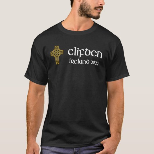 Clifden Galway Celtic Cross Ireland 2023 Gaelic &  Tシャツ (正面)