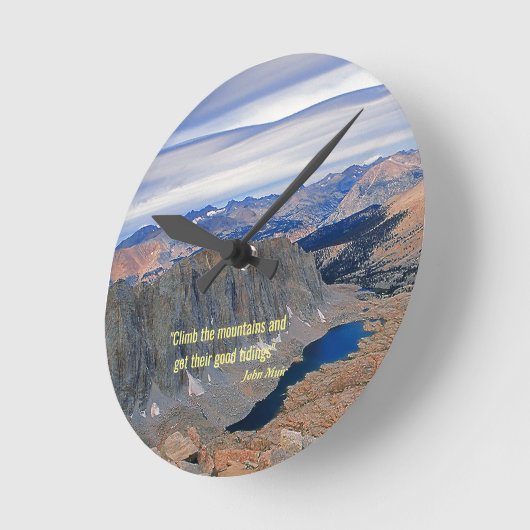 Climb the Mountains ラウンド壁時計 (傾斜)