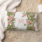 Climbing Pink Roses Trellis Monogram ランバークッション (ブランケット)