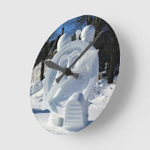 Clock Snow Sculpture (カナダ、ケベック州) ラウンド壁時計 (傾斜)
