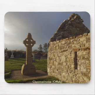 Clonmacnoiseのケルト十字 マウスパッド