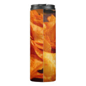 Close up of juicy, crispy, chips on black plate. タンブラー (裏面)