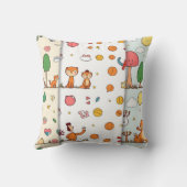 Close-Up Portrait of a Sweet-Faced Dog クッション (裏面)