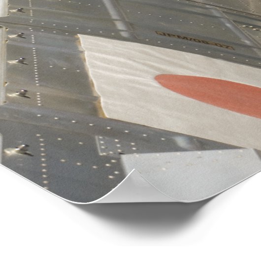 Close-up view of components ポスター (角)