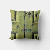 Closed brown wooden 2-panel door クッション (正面)