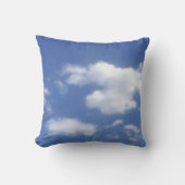 cloud throw pillow クッション (正面)