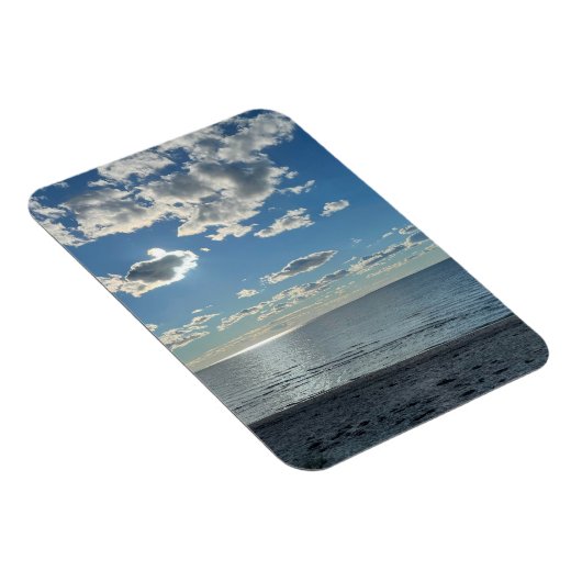 Clouds Cloudy Blue Sky Empty Beach マグネット (右側)