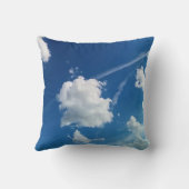 Clouds, in the light クッション (裏面)