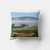 Clouds Over Flathead River クッション (裏面)