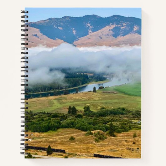 Clouds Over Flathead River ノートブック (正面)