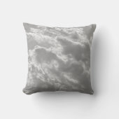 "Clouds" Throw Pillow クッション (正面)