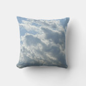 "Clouds" Throw Pillow クッション (正面)
