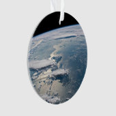 Cloudscapesスマのまわりにトラ,インドネシア。 オーナメント (正面)