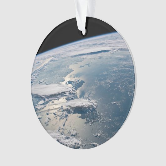 Cloudscapesスマのまわりにトラ，インドネシア。 オーナメント (正面)