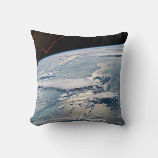 Cloudscapesスマのまわりにトラ，インドネシア。 クッション (正面)