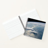 Cloudscapesスマのまわりにトラ，インドネシア。 ノートブック (内部)