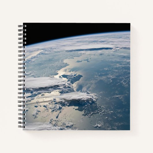 Cloudscapesスマのまわりにトラ，インドネシア。 ノートブック (正面)