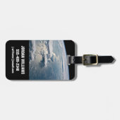 Cloudscapesスマのまわりにトラ,インドネシア。 ラゲッジタグ (正面横)