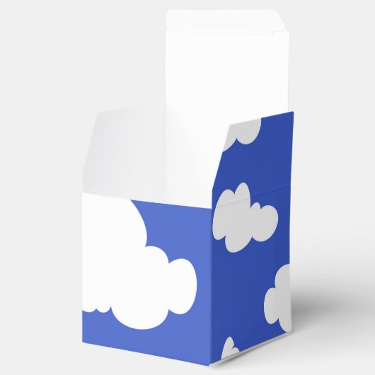 Cloudy Blue Sky White Clouds Dreamy Clouding フェイバーボックス (オープン)
