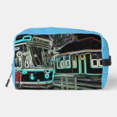 CLRVネオンアットストイレトリバッグ ドップキット (裏面)