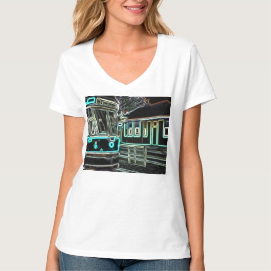 CLRV Neon at stn Womens V-Neck T-Shirt Tシャツ (正面)