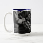 Club Orchestra á l´huile ツートーンマグカップ (左)