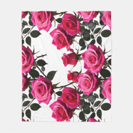 Clustered Red And Pink Roses On A Stark White  フリースブランケット