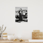 CLYDEのパートナーであるBONNIE PARKERが1934年ポーズを打つ ポスター (キッチン)