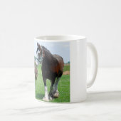 Clydesdaleおよび雌の子馬のマグ コーヒーマグカップ (正面右)