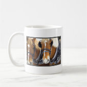 Clydesdaleのばん馬のマグ コーヒーマグカップ (左)