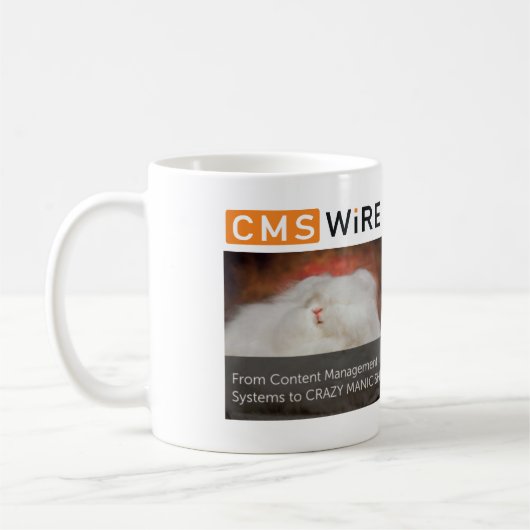 CMSWireの見出し コーヒーマグカップ (左)