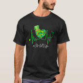 CNA Life Stethoscope Heartbeat Shamrock St Patrick Tシャツ (正面)