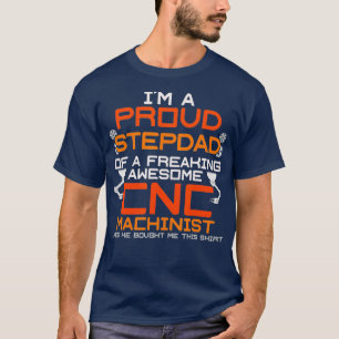 CNC機械誕生日ギフトおもしろいことわざギフト Tシャツ