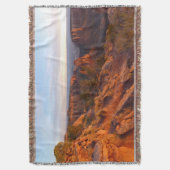 COモニュメントのグランドビュートレイルでのサンライズ スローブランケット (正面縦)