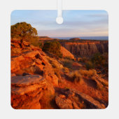 COモニュメントのグランドビュートレイルでのサンライズ メタルオーナメント (裏面)