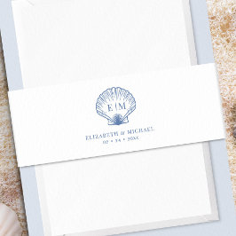 Coastal Blue Beach Shell Monogram Wedding 招待状ベリーバンド