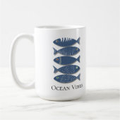 Coastal Blue Fish Pattern on Beige Background コーヒーマグカップ (左)