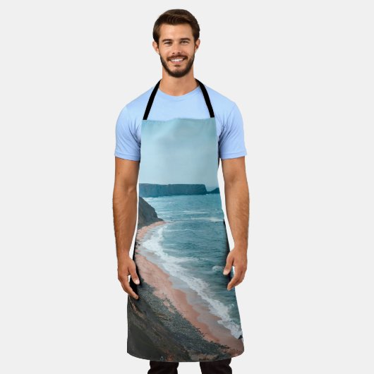 Coastal Cliffside Waves Apron エプロン (着用した状態)