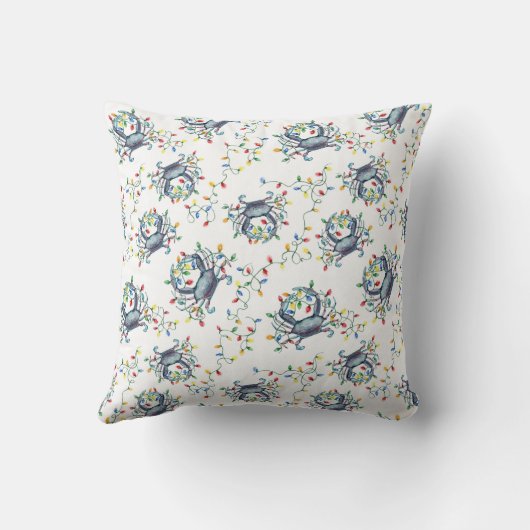 Coastal Crab Christmas Lights Monogram クッション (裏面)